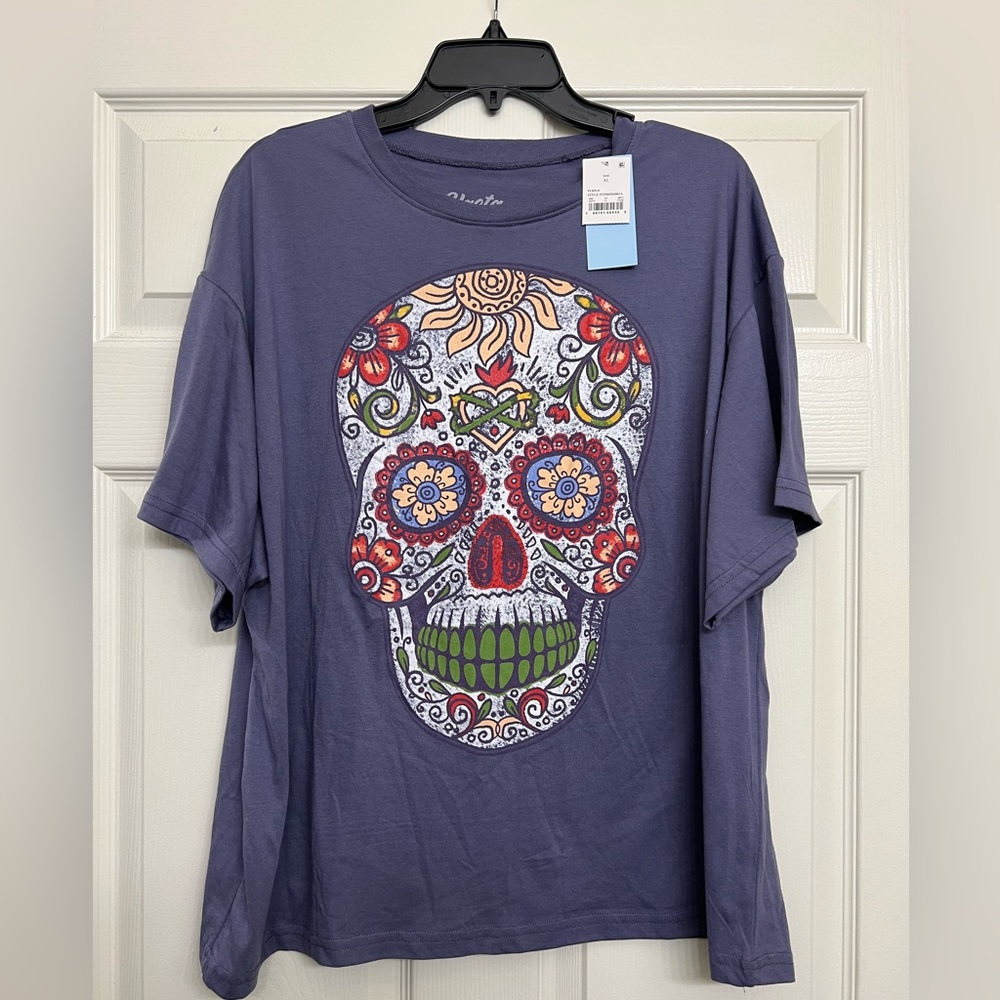 Jerry Leigh Hasta Siempre Día de los Muertos Women’s T-shirt